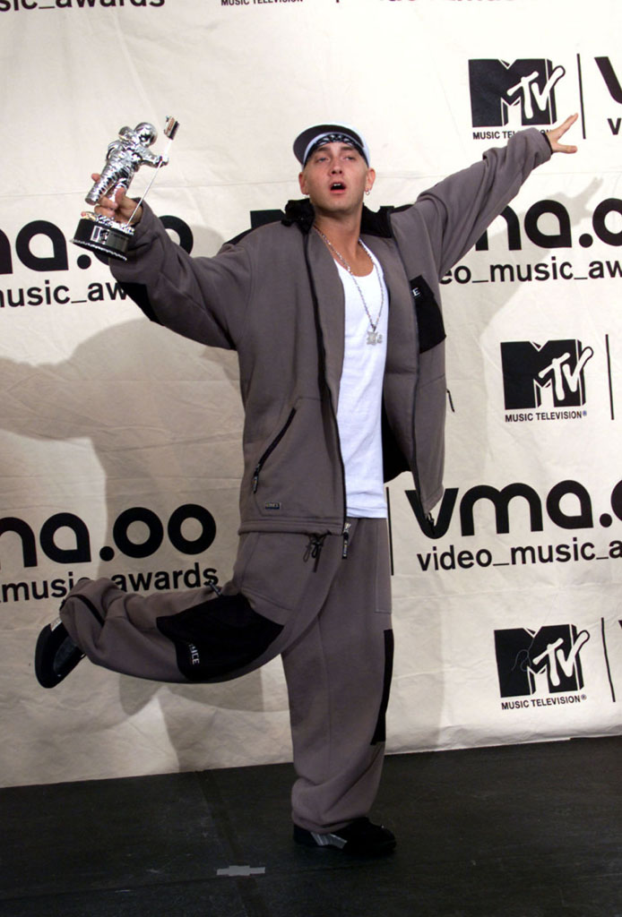 Eminem wearing Air Jordan XV 15 Low Black/Silver