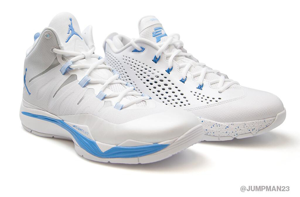 Jordan CP3.7 & Super Fly 2 // North Carolina 'Whiteout' Player Exclusives