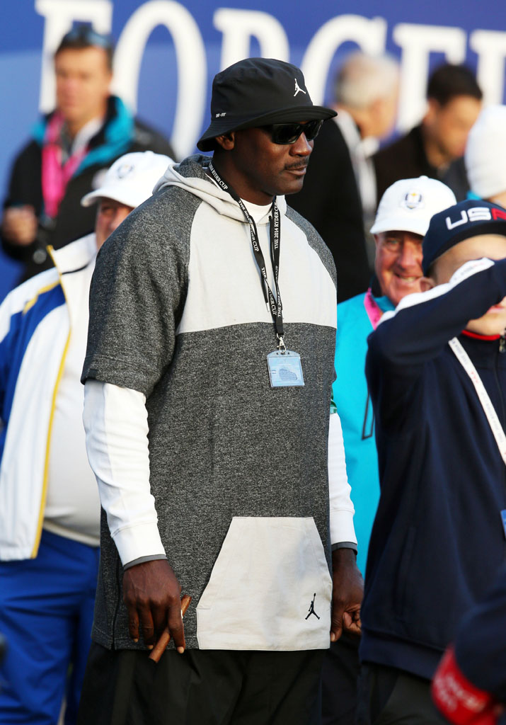  Photos of Michael Jordan Being Cool as Hell at the Ryder Cup Today (2)