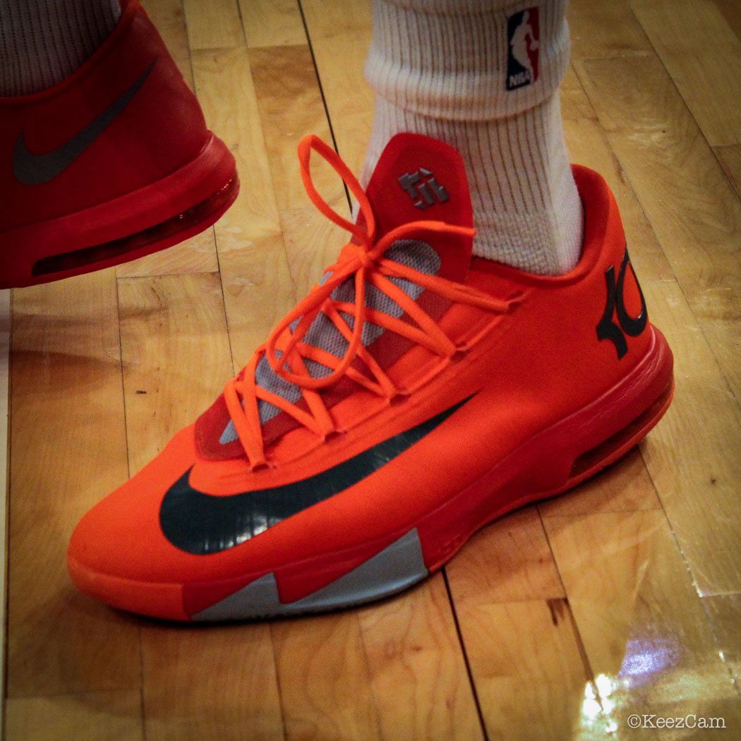 SoleWatch // Up Close At MSG for Pelicans vs Knicks - J.R. Smtih wearing Nike KD 6 NYC 66