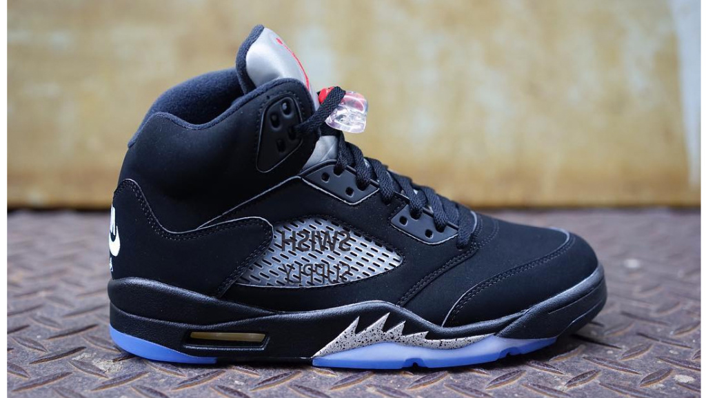 black and silver jordan 5s