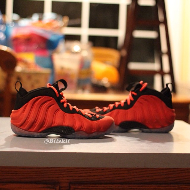 Nike Air Foamposite One Red Suede Sample (3)