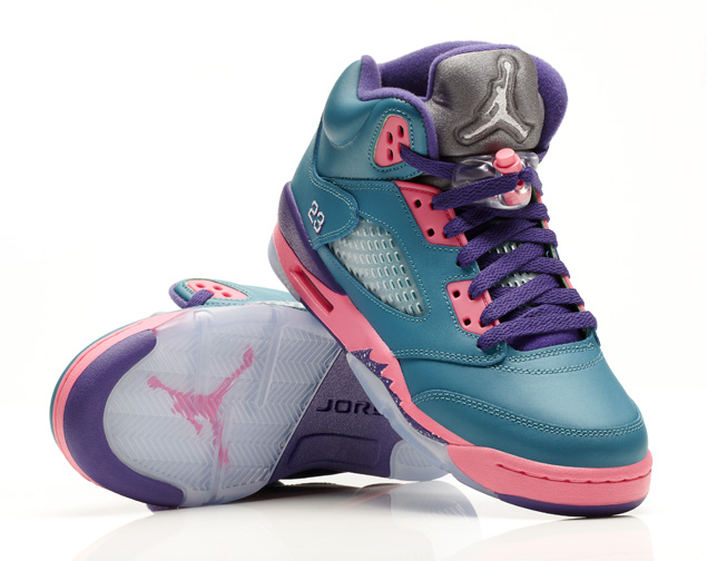 Air Jordan 5 Retro GS in Tropical Teal Digital Pink and Court Purple outsole