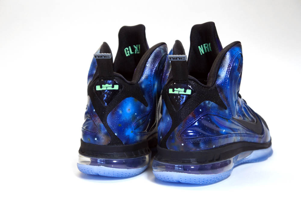 Nike LeBron 9 Foamposite Galaxy by C2 Customs (6)