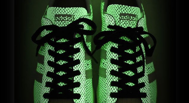 Best of 2011: adidas - Superstar 80s x atmos Black Snakeskin Glow in the Dark (2)