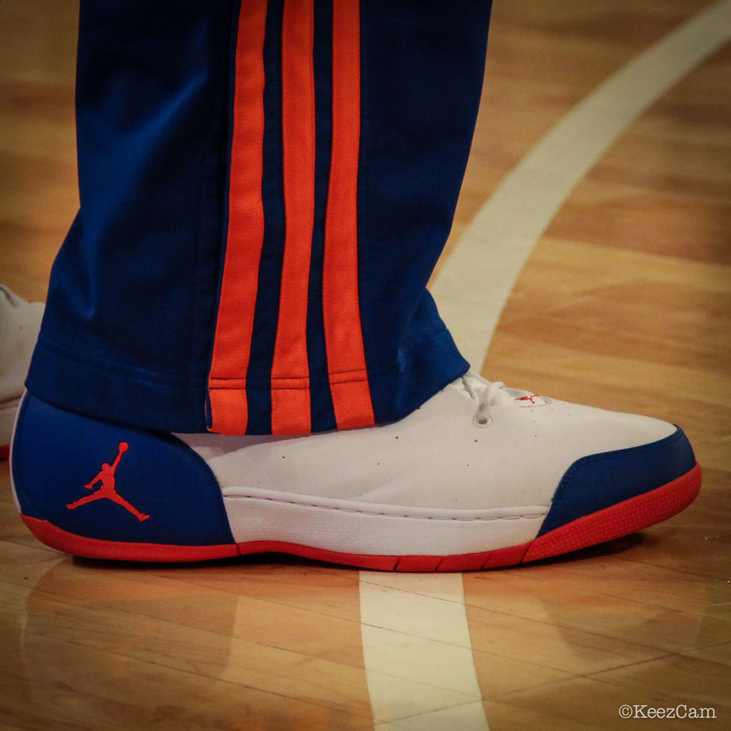 Sole Watch // Up Close At MSG for Knicks vs Grizzlies - Carmelo Anthony wearing Jordan Melo 1.5 Knicks Home