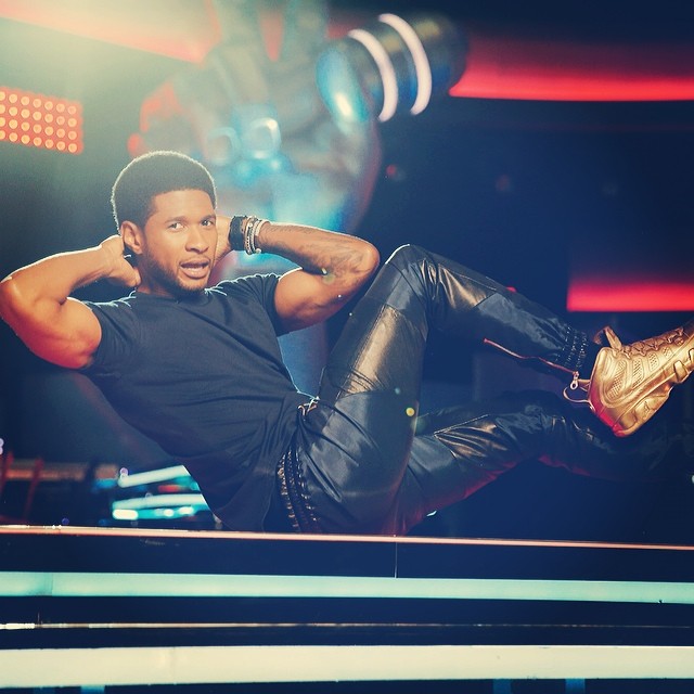 Usher wearing Air Jordan 9 Retro Silver Pe