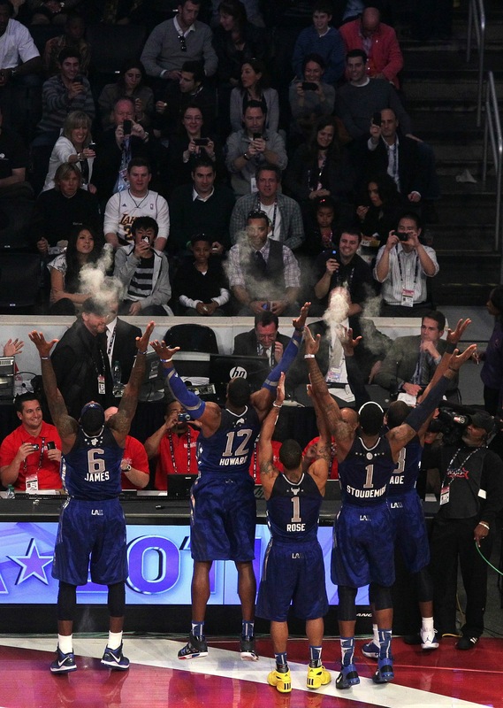 Eastern Conference All-Stars Do LeBron Chalk Toss