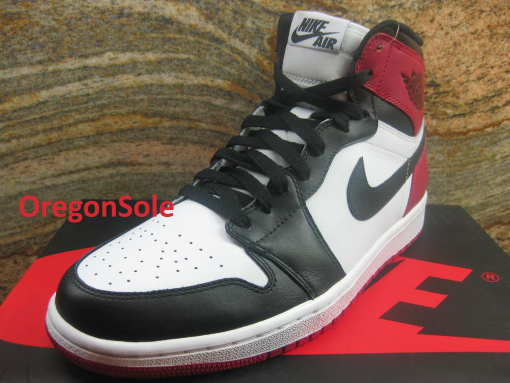 Air Jordan Retro I 1 High OG Black Toe 555088-184 (5)