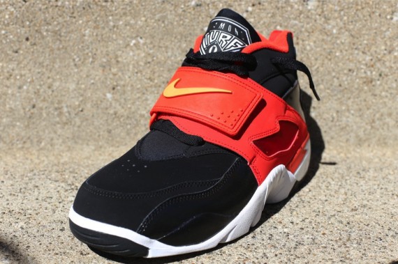 nike air diamond turf grey orange
