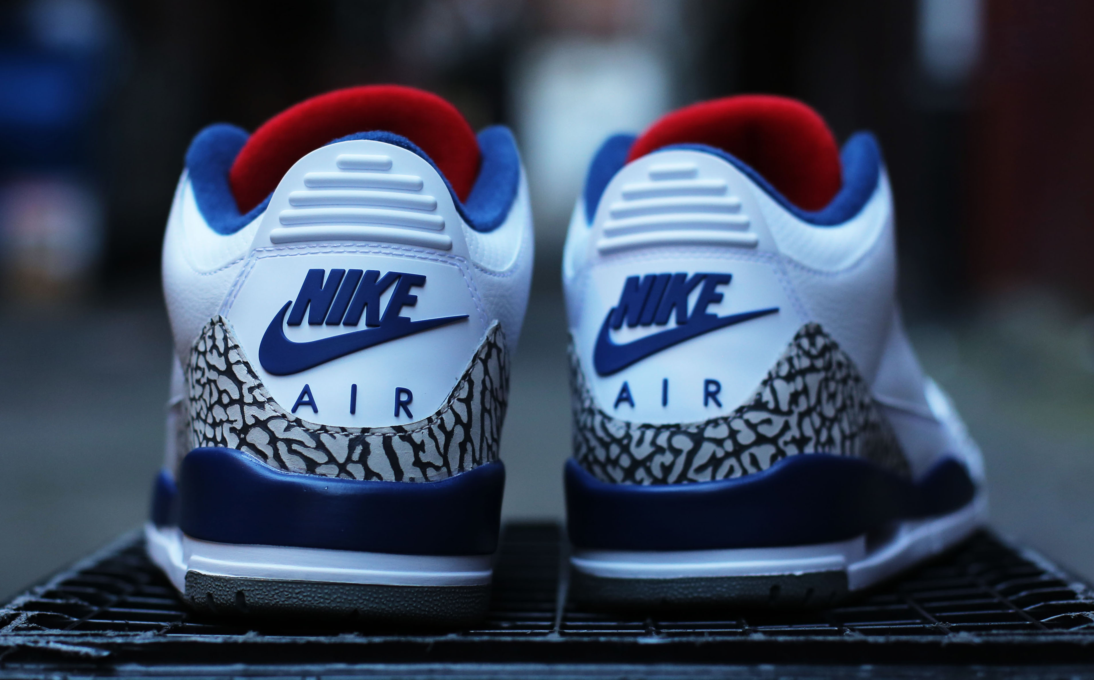 True Blue Air Jordan 3s Original Red Tongue Sole Collector