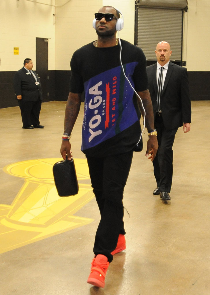 LeBron James wearing Nike Air Yeezy 2 Red October (2)