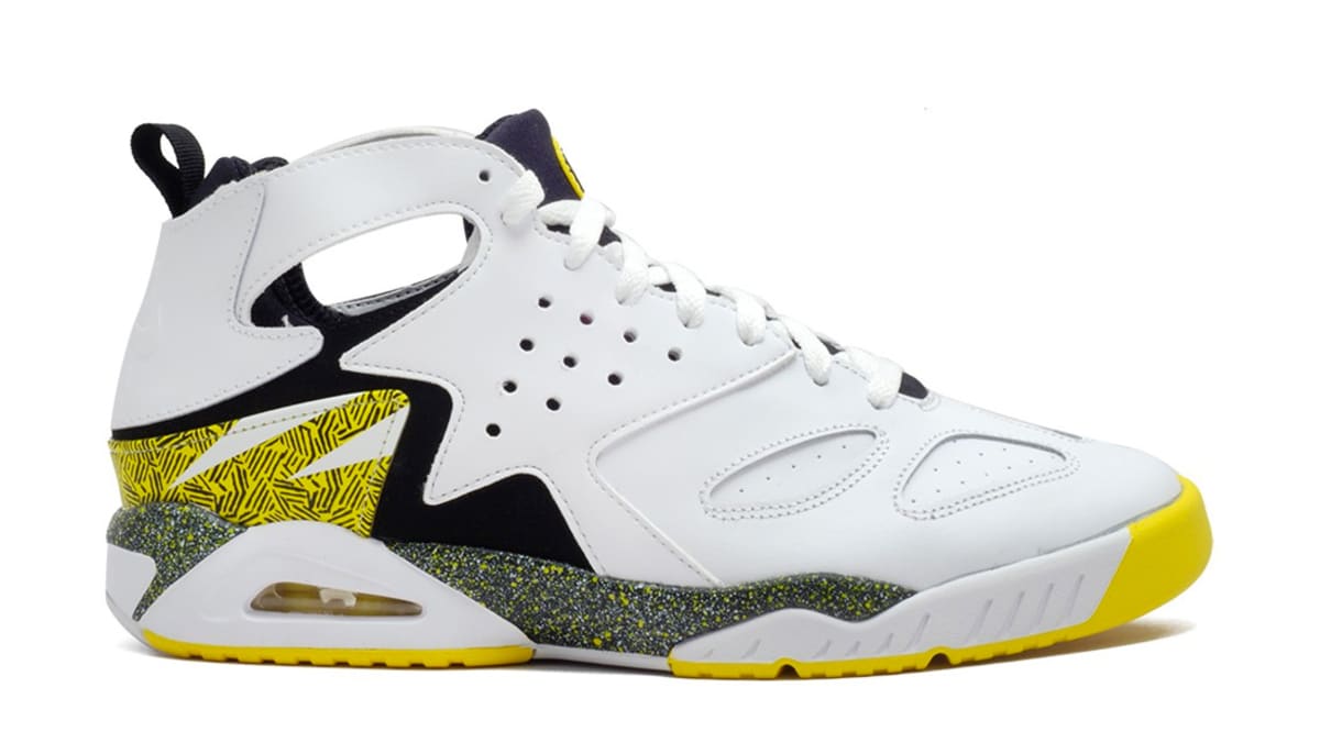 huarache tech challenge