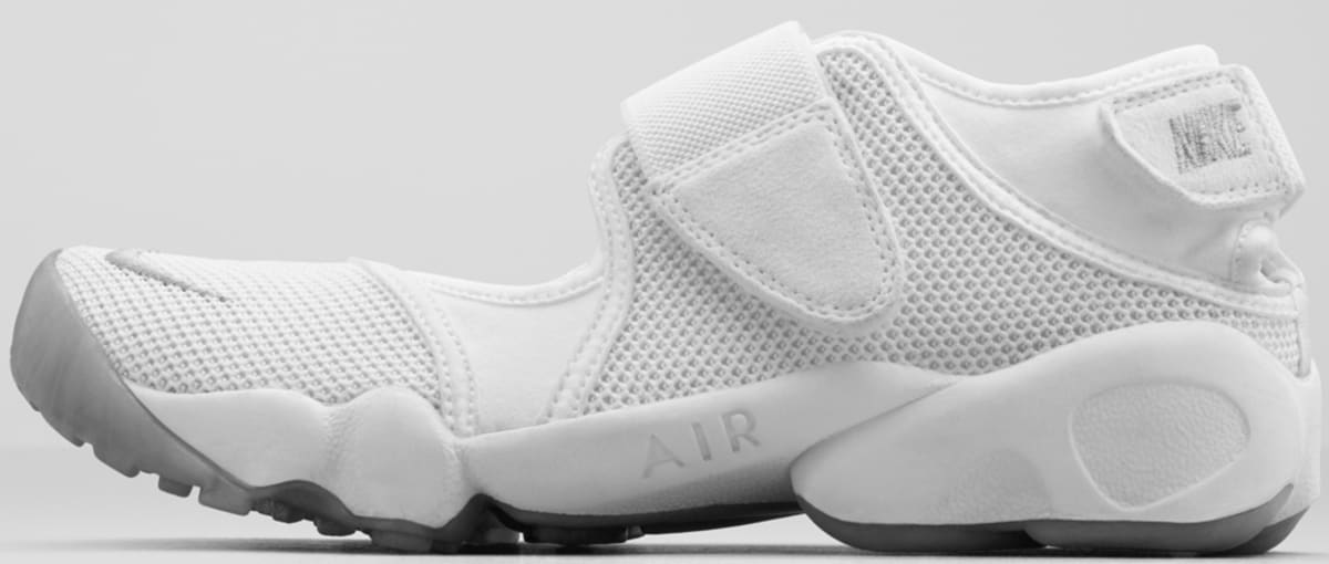 ladies nike rift trainers