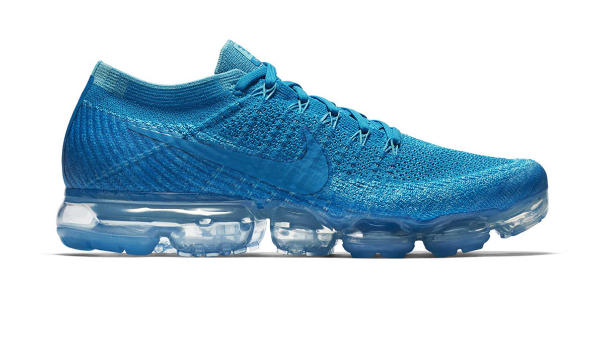 sky blue vapor max