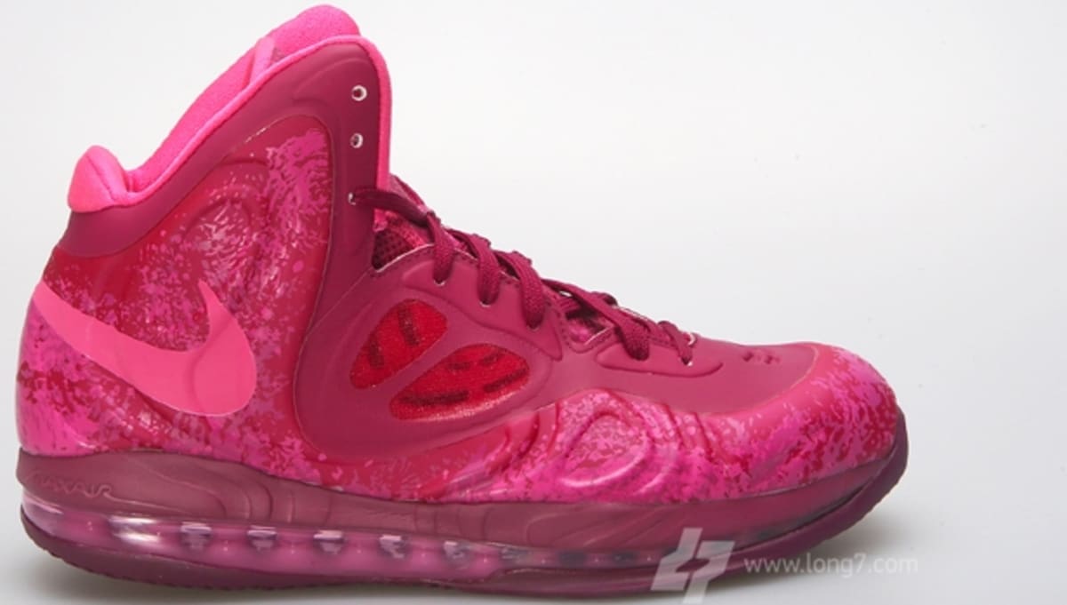nike pink red shoes