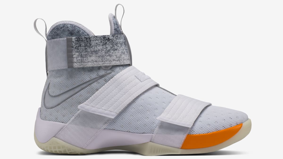 lebron soldier 1o