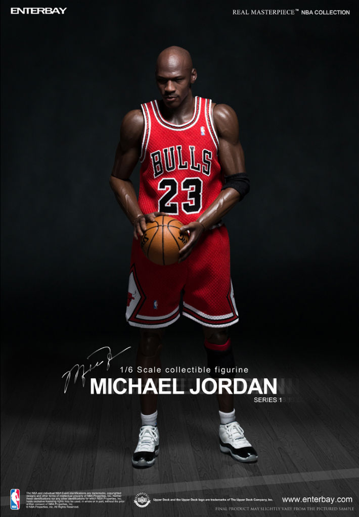 NBA x Enterbay Michael Jordan 1/6 Scale 'Away' Figure (1)