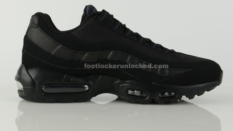 Nike Air Max 95 Triple Black Blackout (6)
