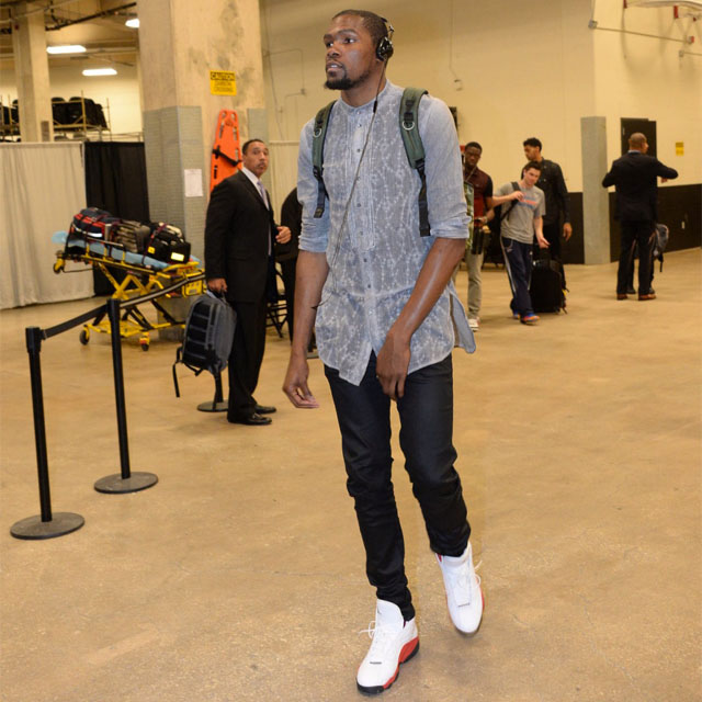 Kevin Durant wearing Air Jordan XIII 13 White/Red