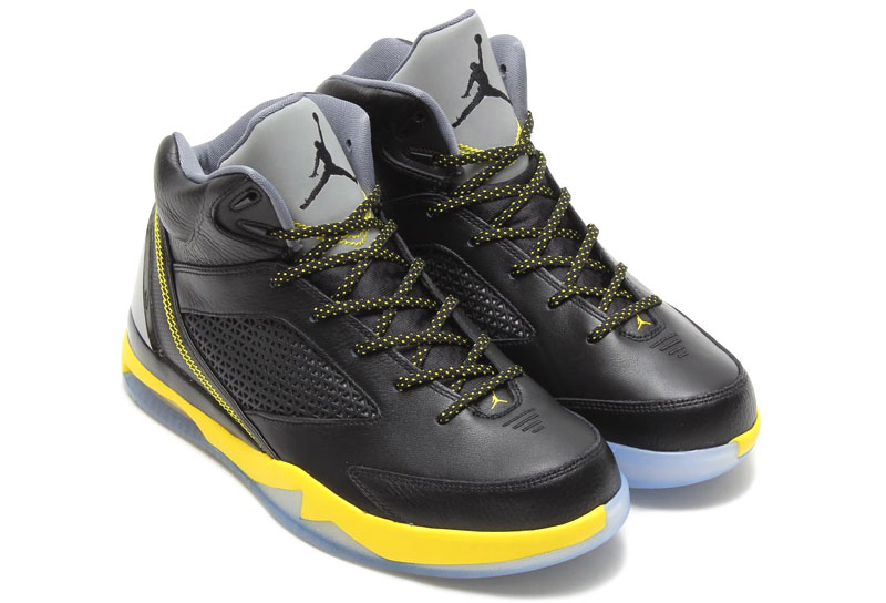 Air Jordan Flight Remix Black/Vibrant Yellow-Cool Grey Release Date 679680-070 (8)