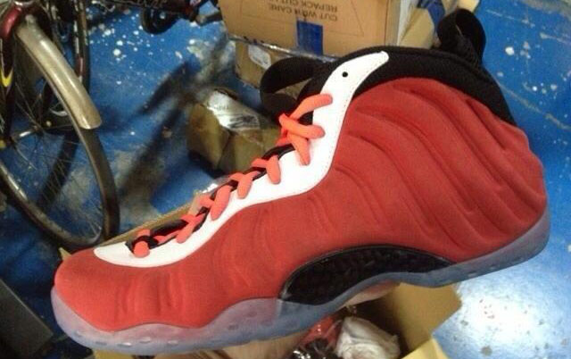 Nike Air Foamposite One 'Red Suede' Sample (4)