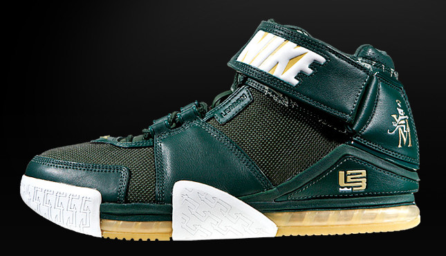 Top 10 Nike LeBron Shoes We Want To See Retroed | Sole Collector