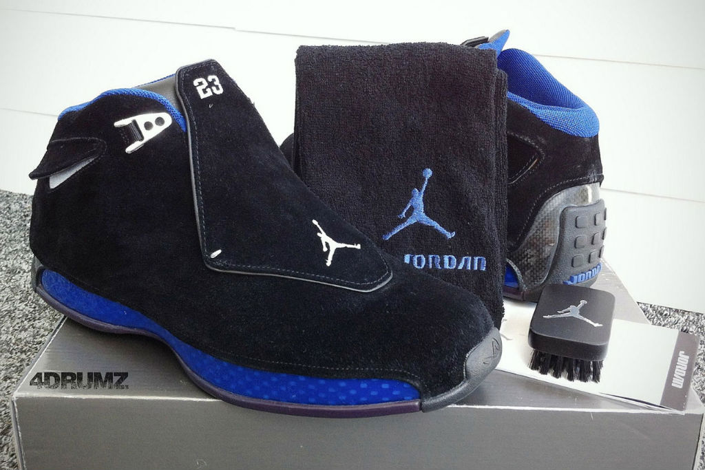 Spotlight // Pickups of the Week 8.18.13 - Air Jordan XVIII 18 Black Blue by 4DRUMZ