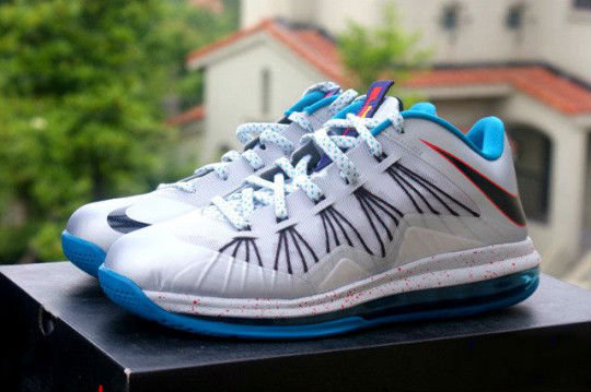 Nike LeBron X Low Hornets Release Date 579765-002 (1)