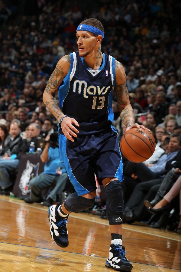 Delonte West wearing Nike Air Max Uptempo 2