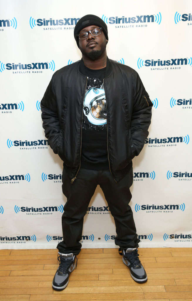 T-Pain wearing Nike Air Force 1