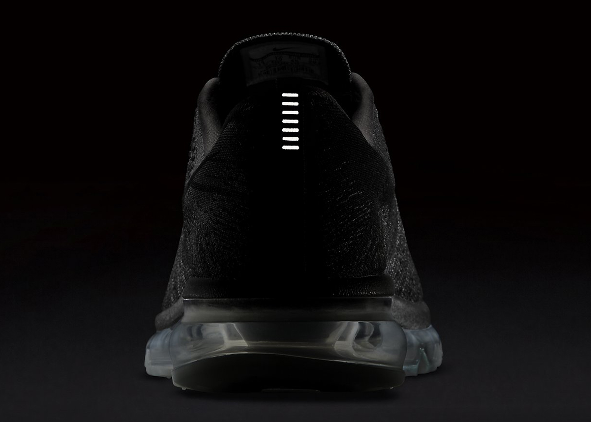 nike knit runner