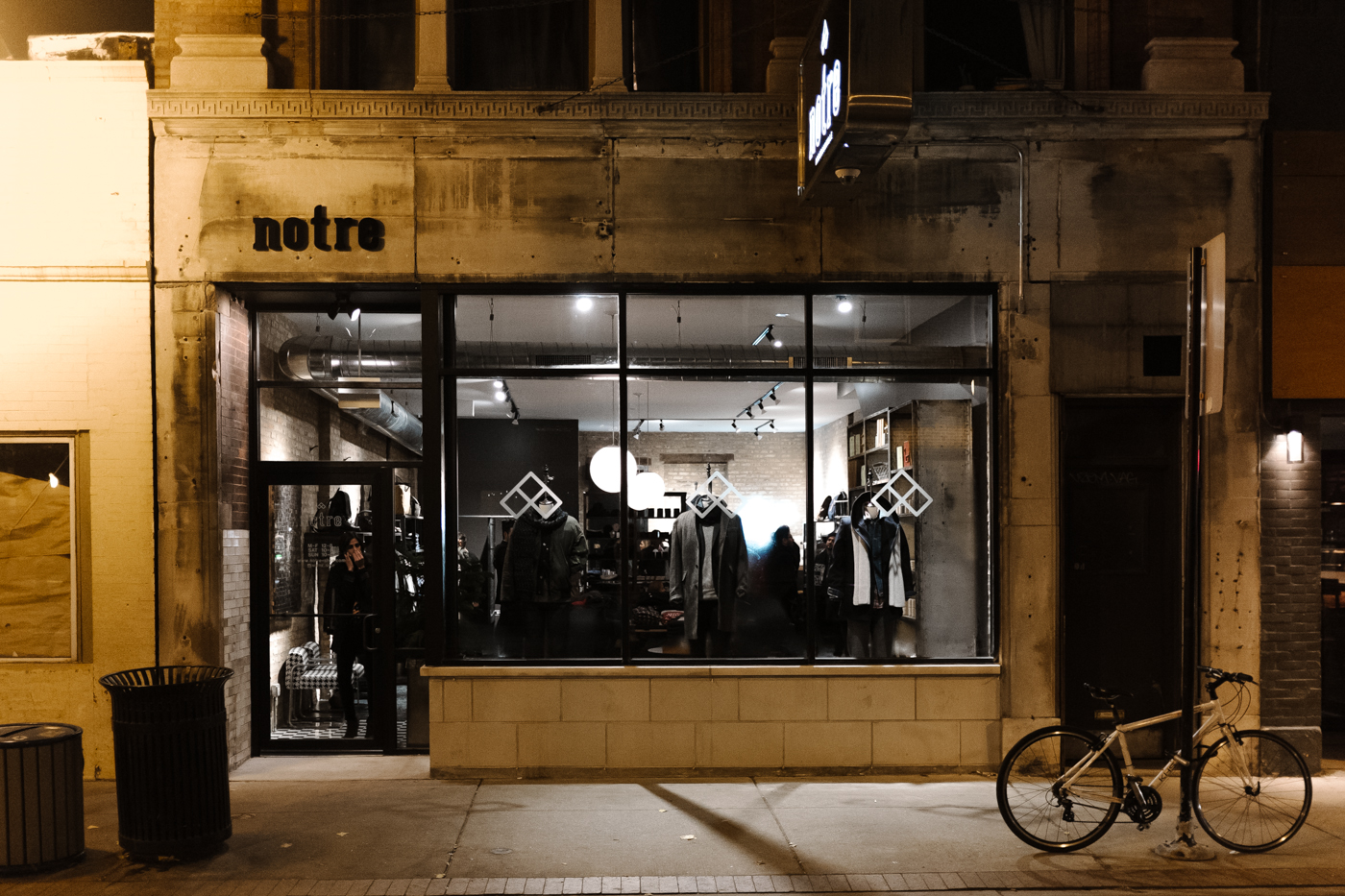 to the Windy City Get to Know the Sneaker Stores That Run