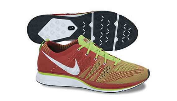 nike flyknit trainer colorways