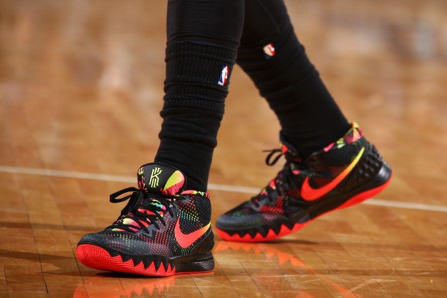 Kyrie Irving Debuts 'Dream' Nike Kyrie 1 Signature Shoe (5)