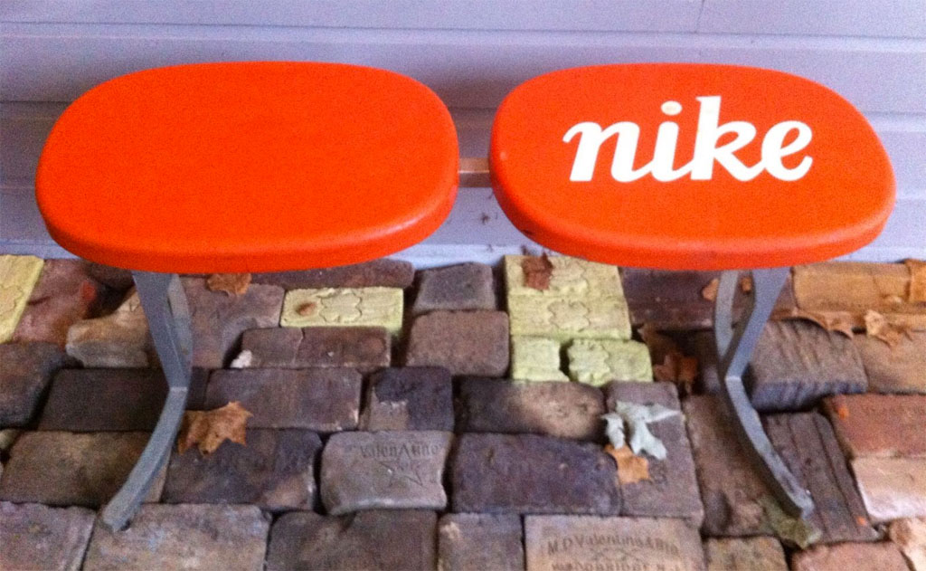 Vintage Nike Bench