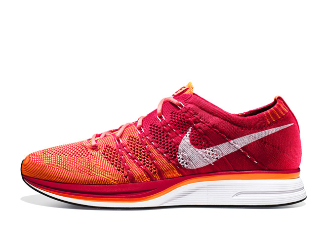 nike flyknit trainer red