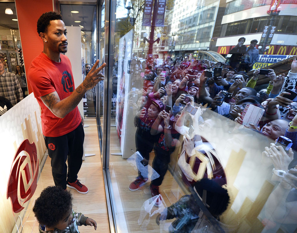 Derrick Rose and adidas Basketball Launch the D Rose 5 Boost in Chicago (8)