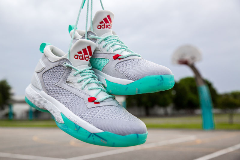 lightbulb mid