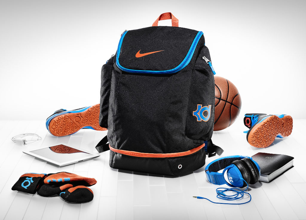 Kevin Durant's Nike Backpack: Inside Access (6)