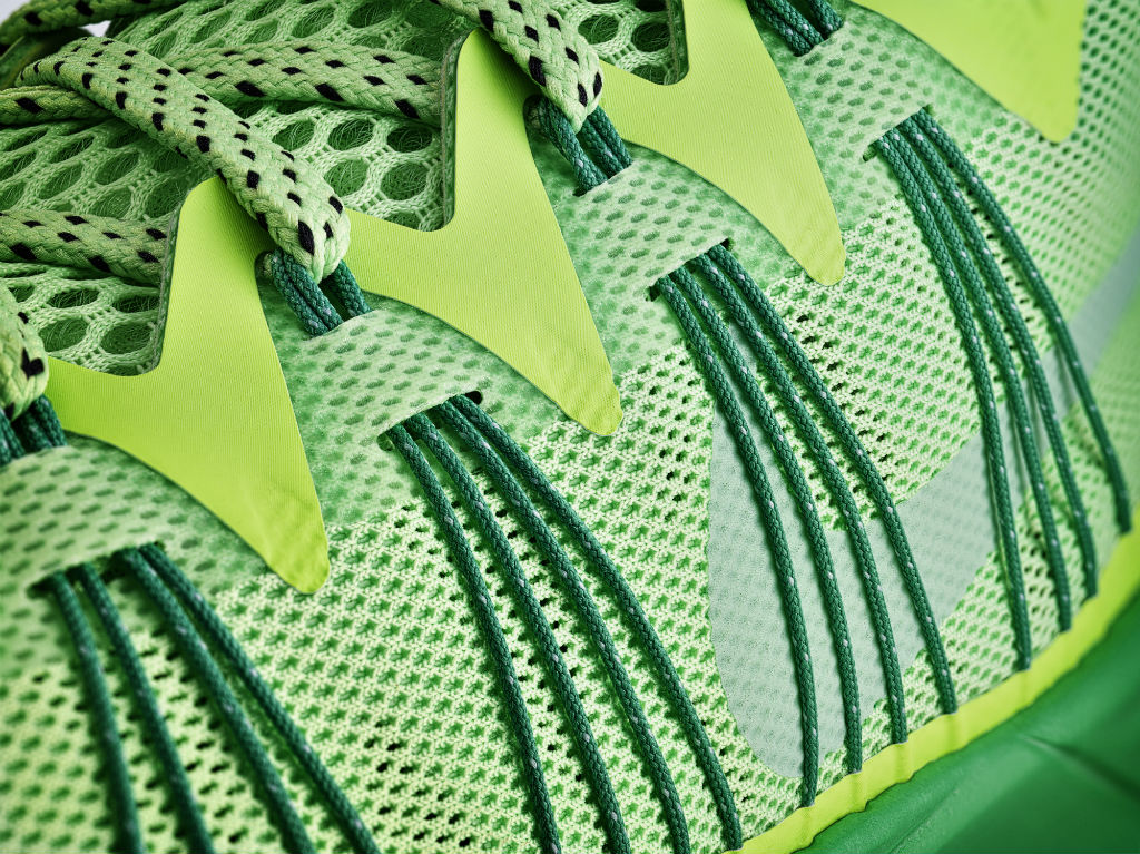 Introducing the Nike Hyperdunk 2013 (3)