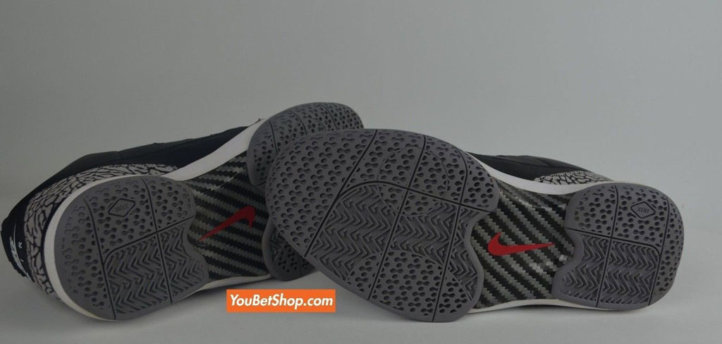 Roger Federer's Nike Zoom Vapor AJ 3 Black Cement PE (3)