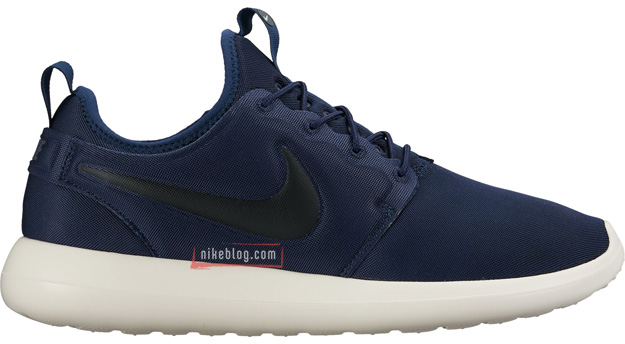 nike roshe famous footwear