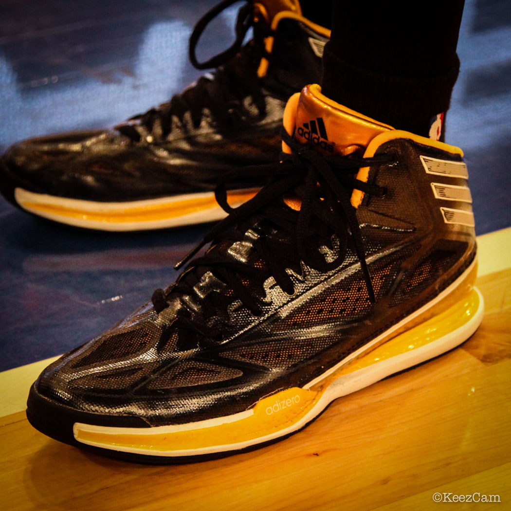 Sole Watch // Up Close At MSG for Knicks vs Grizzlies - Mike Conley wearing adidas Crazy Light 3