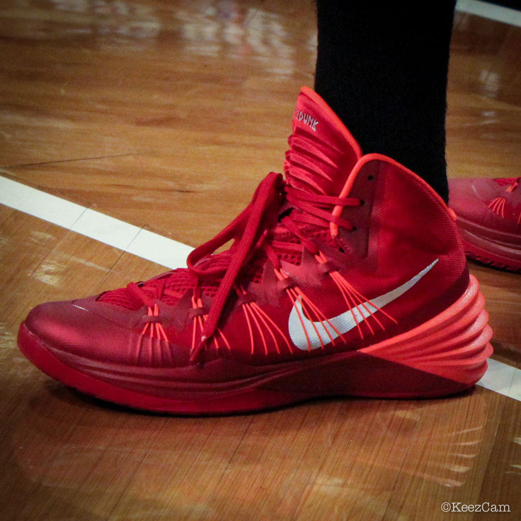 Sole Watch // Up Close At MSG for Nets vs 76ers - Elliot Williams wearing Nike Hyperdunk 2013