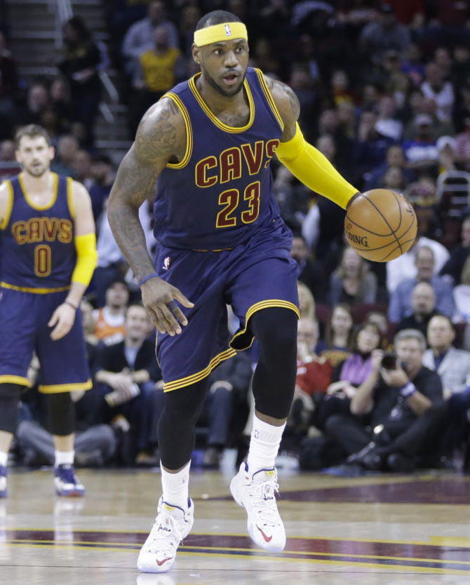 LeBron James wearing Nike LeBron XII 12 White/Red-Navy Speckle PE (2)