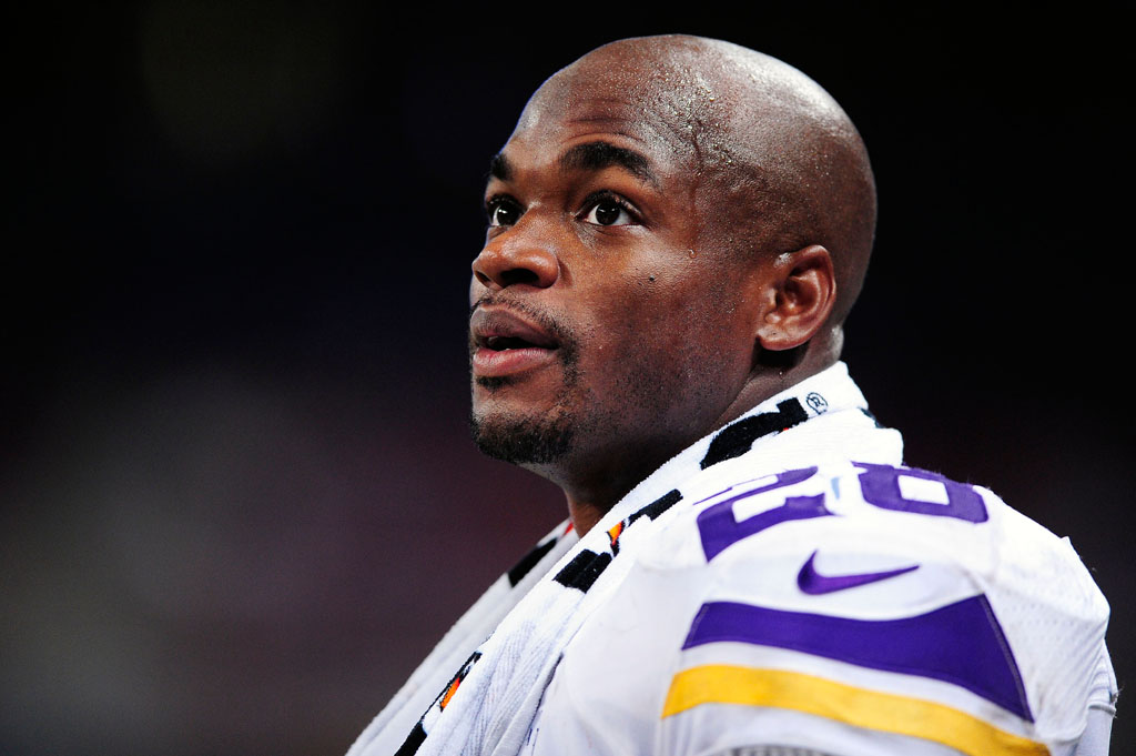 Nike Suspends Contract with Adrian Peterson