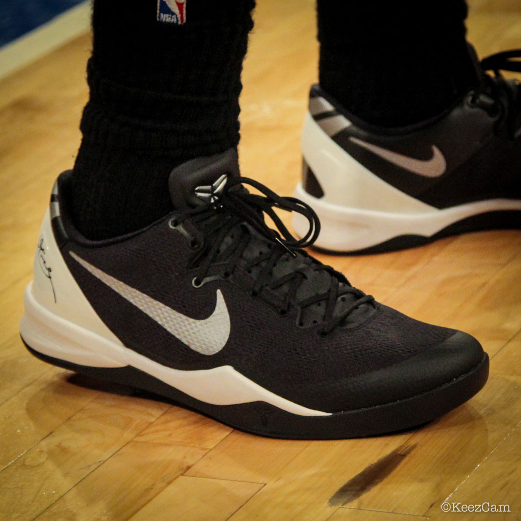 Sole Watch // Up Close At MSG for Knicks vs Grizzlies - James Johnson wearing Nike Kobe 8