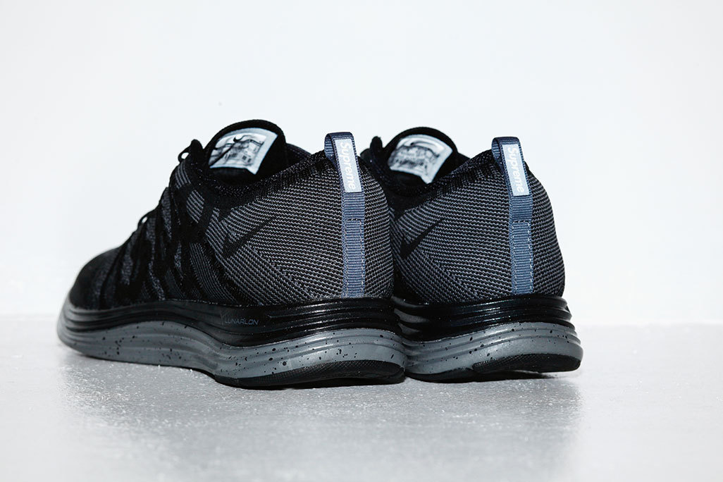 Supreme x Nike Flyknit Lunar 1 reflective heel