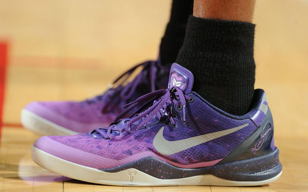 Kobe Bryant wearing Nike Kobe 8 System Purple Gradient (5)